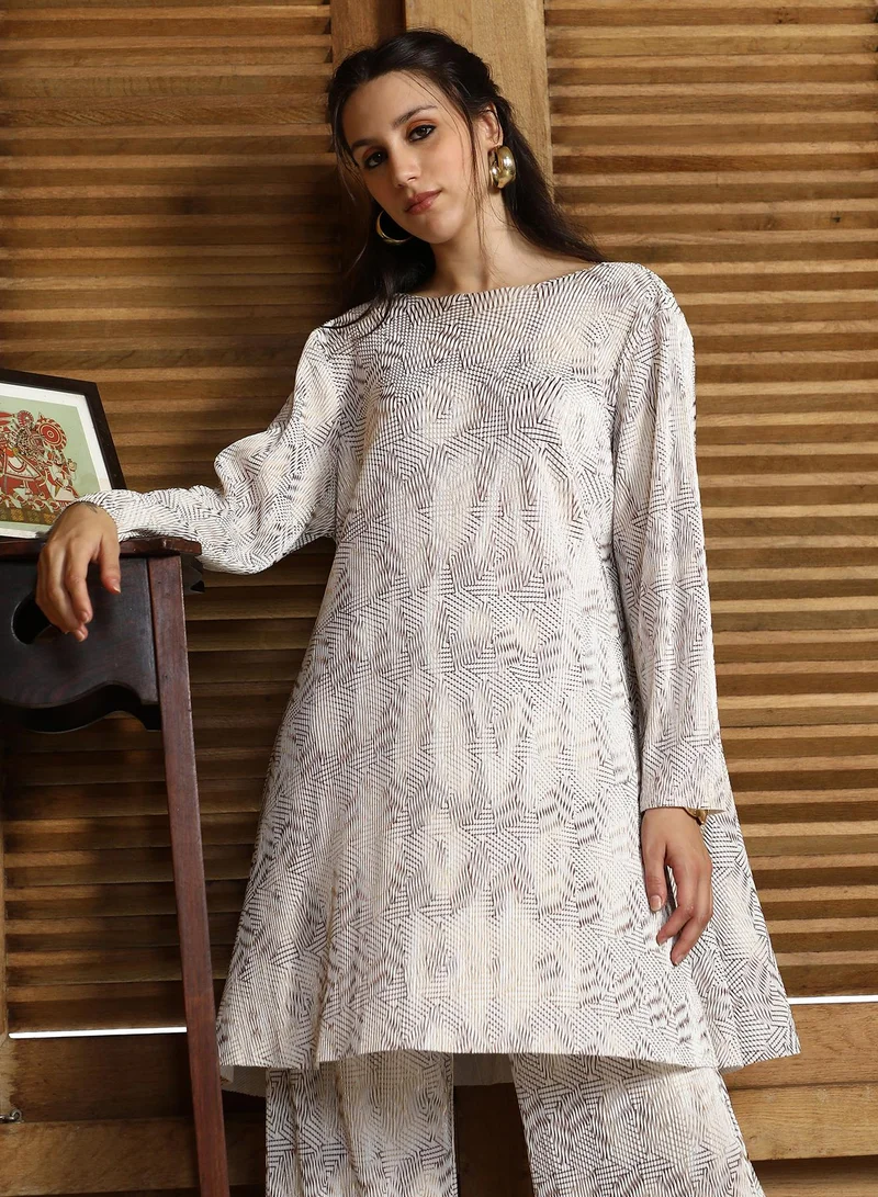 Qissa  Women's Chocolate Brown Solid Pleated Kurta Set For Casual Wear | Round Neck | Long Regular Sleeves | 2 Piece Kurta Set Designed With Comfort Fit For Everyday Ethnic Wear for Women | Best Price UAE